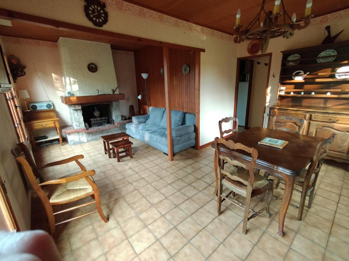 Вилла Les Chaumes Villiers-en-Morvan Экстерьер фото