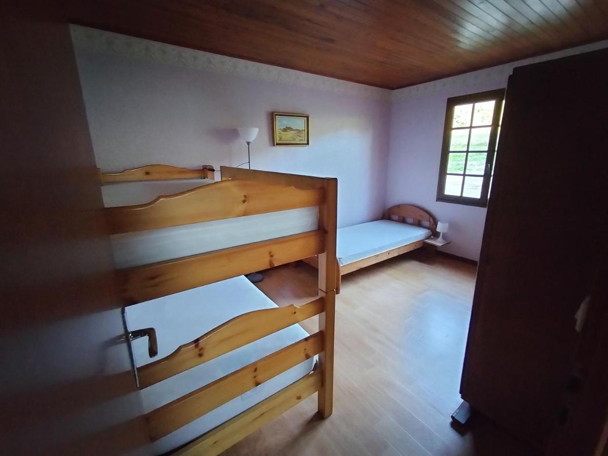 Вилла Les Chaumes Villiers-en-Morvan Экстерьер фото